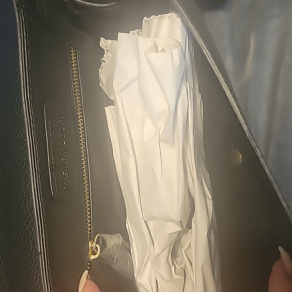 Purse - Picture 4 of 4